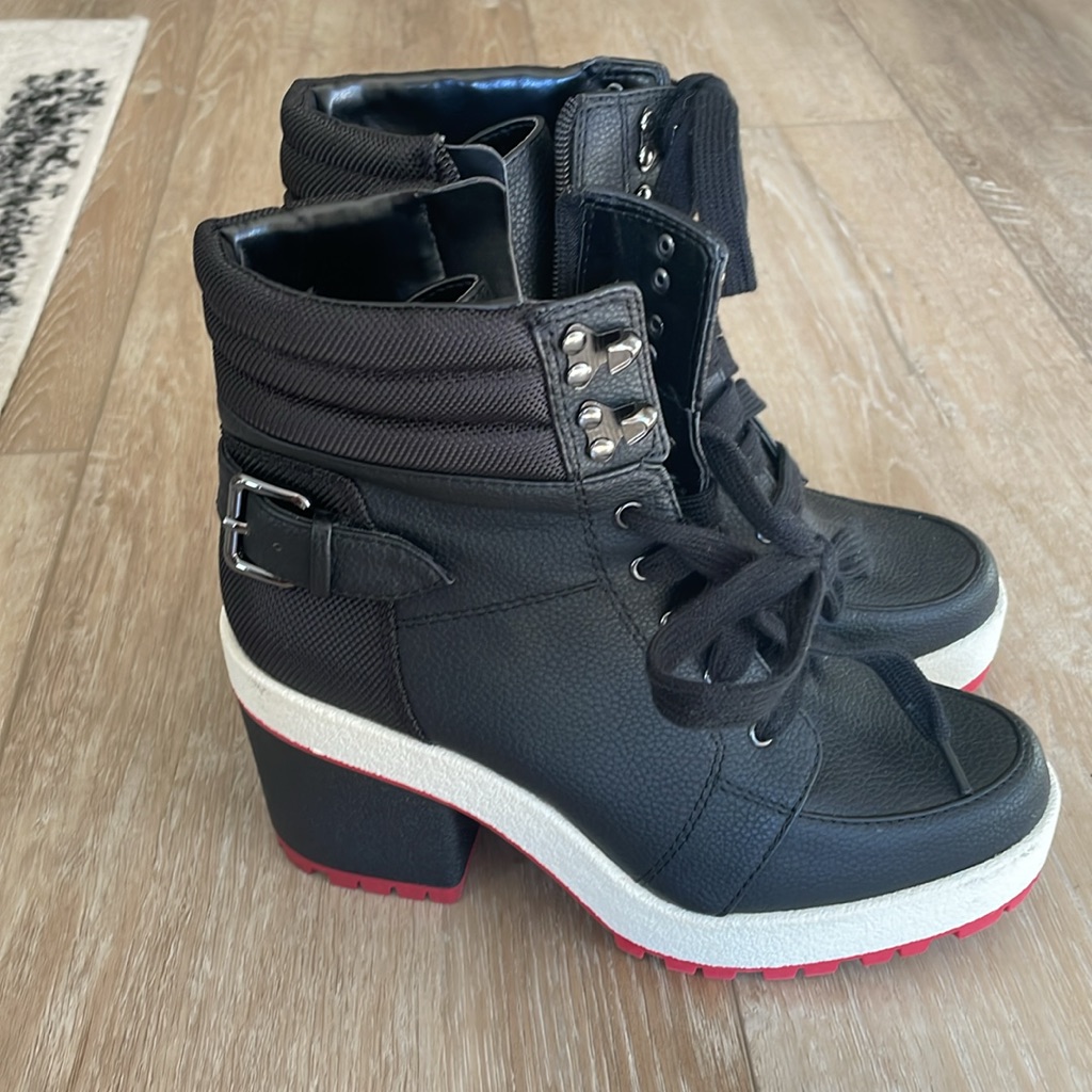 Nwot Mix No 6 Denari Platform Boots 7